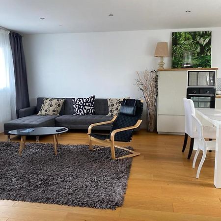 Jasmin House Lägenhet Cenon Exteriör bild